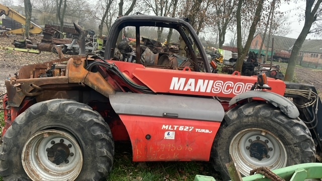 Manitou 627 zwolnica zwrotnica ramie teleskop karetka felgi części - Tehlica pre Poľnohospodárske stroje: obrázok 3 Manitou 627 zwolnica zwrotnica ramie teleskop karetka felgi części - Tehlica pre Poľnohospodárske stroje: obrázok 3