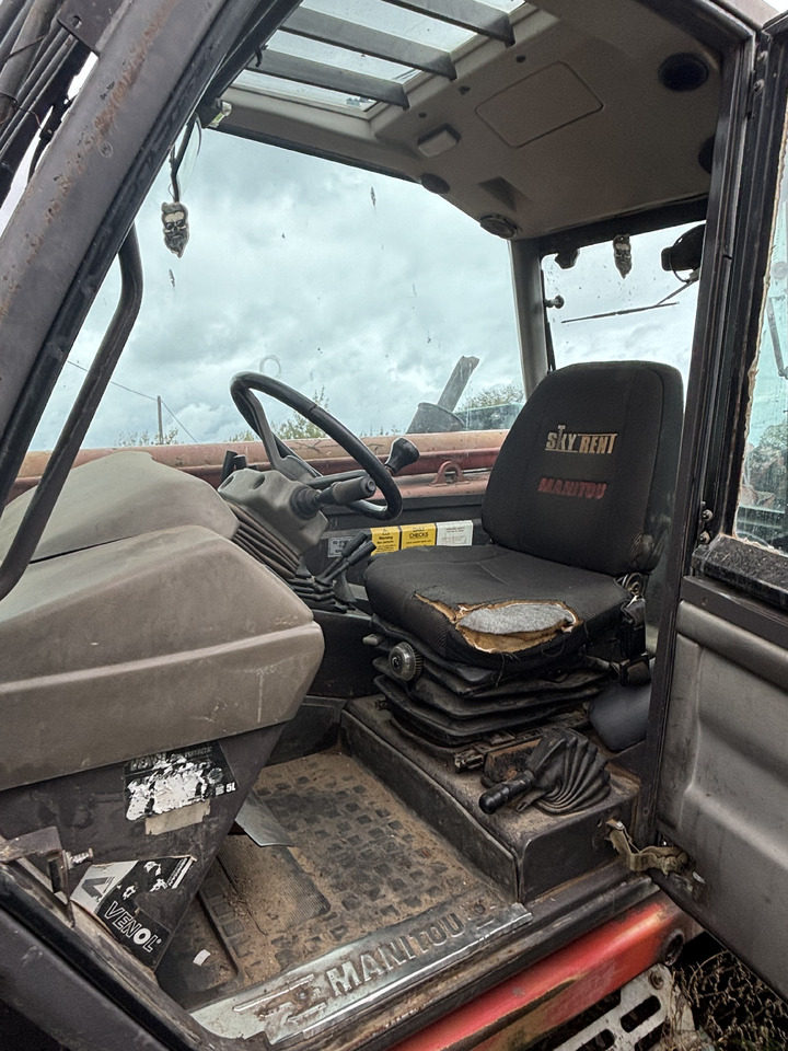 Manitou MT 1740 SLT  - Ładowarka Teleskopowa - Fotel Kanapa Siedzenie Kierowcy - Sedadlo pre Teleskopický nakladač: obrázok 1 Manitou MT 1740 SLT  - Ładowarka Teleskopowa - Fotel Kanapa Siedzenie Kierowcy - Sedadlo pre Teleskopický nakladač: obrázok 1