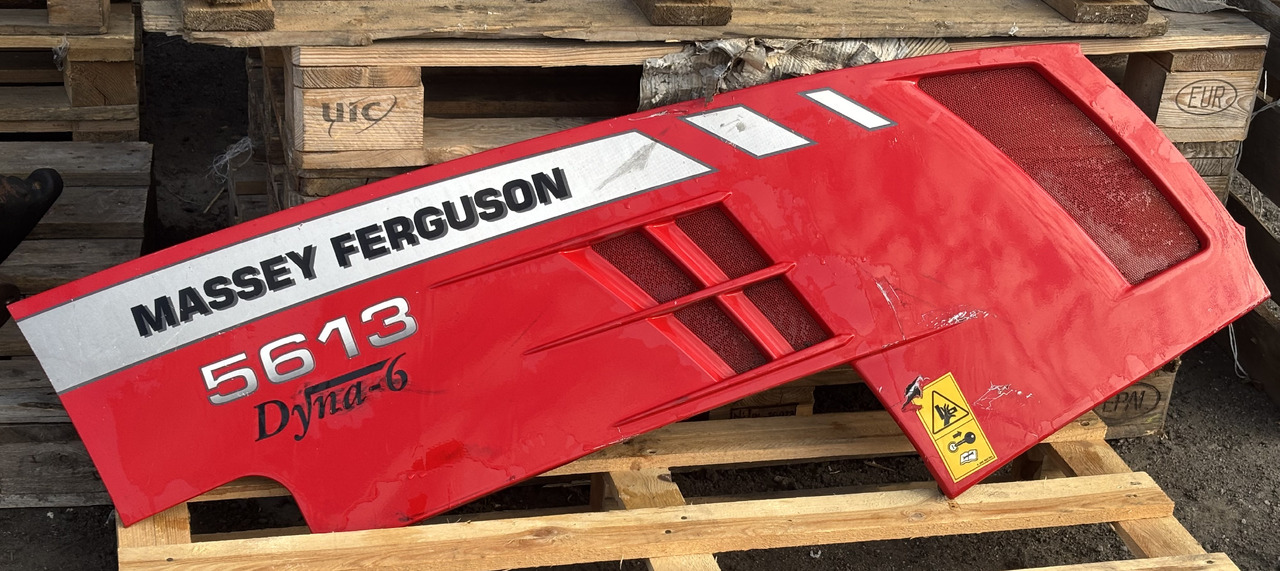 Massey Ferguson 5613 Obudowa Silnika Boczna Prawa - Karoséria a exteriér pre Poľnohospodárske stroje: obrázok 1 Massey Ferguson 5613 Obudowa Silnika Boczna Prawa - Karoséria a exteriér pre Poľnohospodárske stroje: obrázok 1