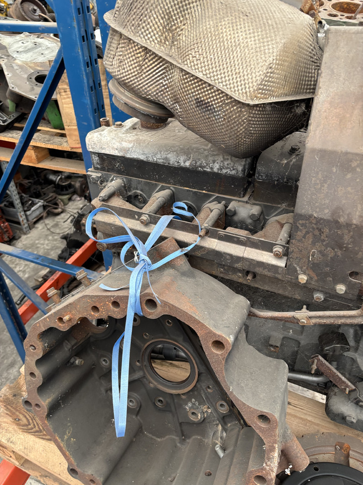 Massey Ferguson 7618 Silnik CZĘŚCI 453084168 - Motor a diely pre Poľnohospodárske stroje: obrázok 4 Massey Ferguson 7618 Silnik CZĘŚCI 453084168 - Motor a diely pre Poľnohospodárske stroje: obrázok 4