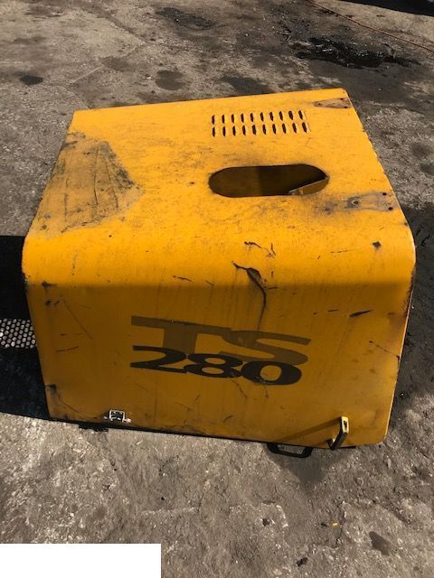 Matbro TS - Pokrywa Silnika - Kapota pre Teleskopický nakladač: obrázok 2 Matbro TS - Pokrywa Silnika - Kapota pre Teleskopický nakladač: obrázok 2