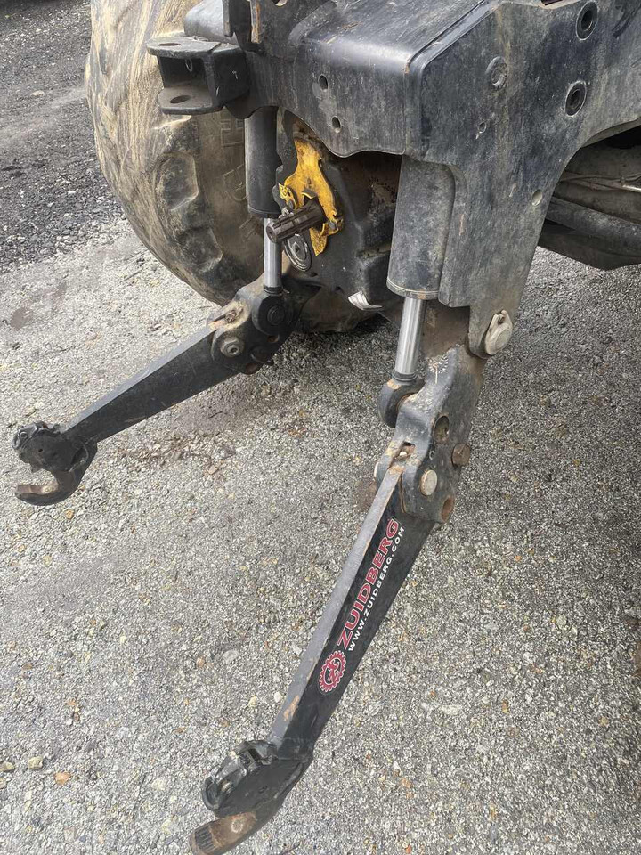 Case IH Maxxum 115 | 135 | 125 | 145 - Zwolnica - Zwrotnica - Półoś - Skrzynia - Silnik - Siłowniki - Náhradný diel pre: obrázok 4 Case IH Maxxum 115 | 135 | 125 | 145 - Zwolnica - Zwrotnica - Półoś - Skrzynia - Silnik - Siłowniki - Náhradný diel pre: obrázok 4