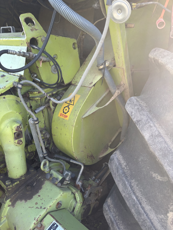 Claas Jaguar 820 840 860 880 Wałek Podajnika Zbożowego 00 0984 836 3 0009848363 - Náhradný diel pre Poľnohospodárske stroje: obrázok 2 Claas Jaguar 820 840 860 880 Wałek Podajnika Zbożowego 00 0984 836 3 0009848363 - Náhradný diel pre Poľnohospodárske stroje: obrázok 2