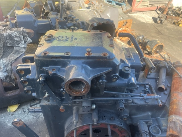 Same explorer podnośnik tylny obudowa części 001083905 - Náhradný diel pre Traktor: obrázok 1 Same explorer podnośnik tylny obudowa części 001083905 - Náhradný diel pre Traktor: obrázok 1