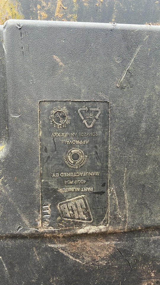 Zbiornik Paliwa JCB Fastrac - Náhradný diel pre Traktor: obrázok 3 Zbiornik Paliwa JCB Fastrac - Náhradný diel pre Traktor: obrázok 3