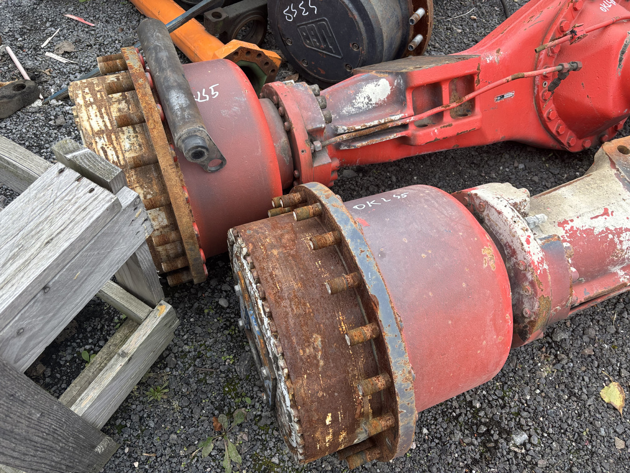 O&K O K 45 L45 L45.5 WLK45 OŚ Przednia Oś Tylnia 4517615 4922807 - Náprava a diely pre Manipulačná technika: obrázok 5 O&K O K 45 L45 L45.5 WLK45 OŚ Przednia Oś Tylnia 4517615 4922807 - Náprava a diely pre Manipulačná technika: obrázok 5