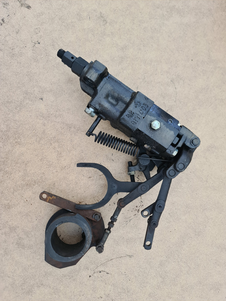 SAME Explorer II 2 CZĘŚCI - Prevodovka a diely pre Poľnohospodárske stroje: obrázok 4 SAME Explorer II 2 CZĘŚCI - Prevodovka a diely pre Poľnohospodárske stroje: obrázok 4