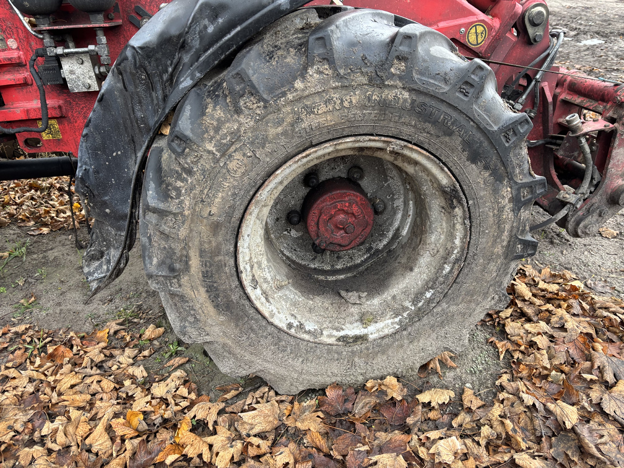 Schaffer 5680 T Felga Opona Koło Przednia Tylna Przód Tył CZĘŚCI - Disk pre Poľnohospodárske stroje: obrázok 2 Schaffer 5680 T Felga Opona Koło Przednia Tylna Przód Tył CZĘŚCI - Disk pre Poľnohospodárske stroje: obrázok 2