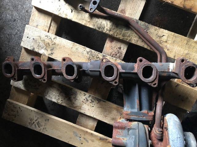 Sisu 84CTA-4V - Kolektor - Motor a diely pre Poľnohospodárske stroje: obrázok 2 Sisu 84CTA-4V - Kolektor - Motor a diely pre Poľnohospodárske stroje: obrázok 2