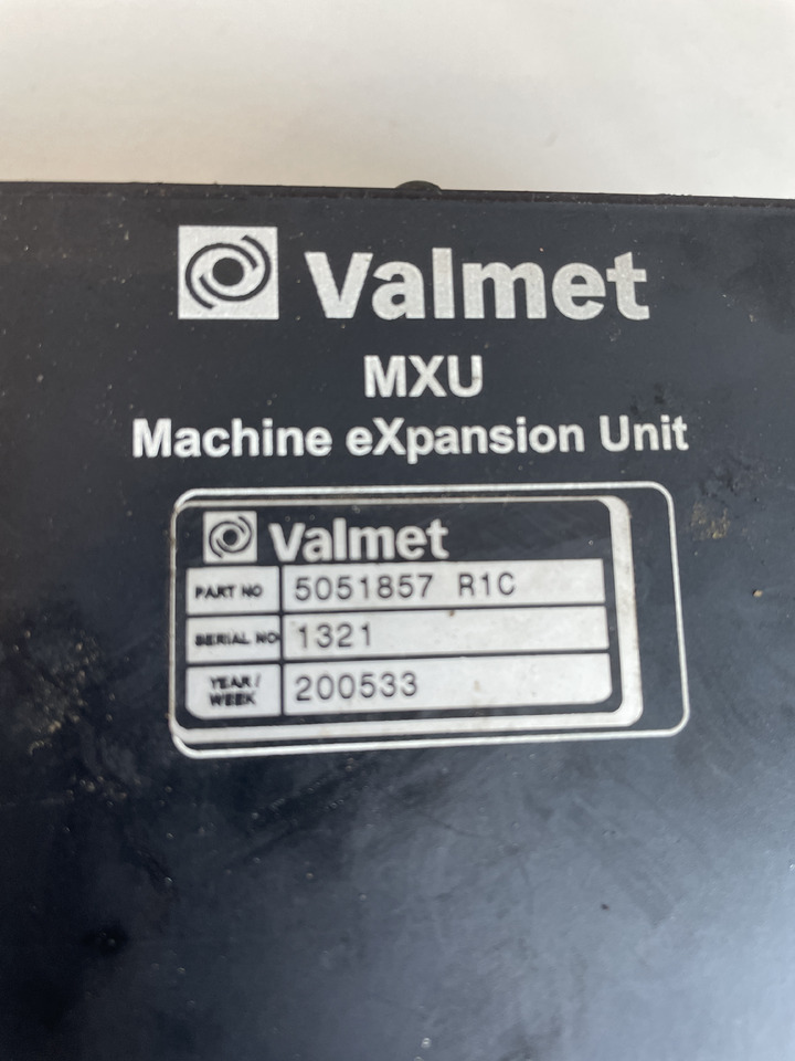 Valmet Komatsu - moduł sterownik - MXU Machine eXpanstion Unit 5051857 - Riadiaca jednotka pre Lesnícky harvestor: obrázok 2 Valmet Komatsu - moduł sterownik - MXU Machine eXpanstion Unit 5051857 - Riadiaca jednotka pre Lesnícky harvestor: obrázok 2