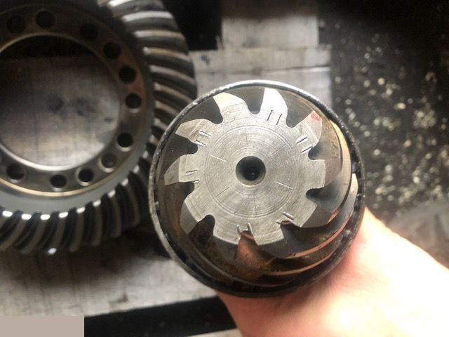 Volvo L 30 L 35 - Atak Koło Talerzowe 10x41 - Diferenciál pre Kolesový nakladač: obrázok 1 Volvo L 30 L 35 - Atak Koło Talerzowe 10x41 - Diferenciál pre Kolesový nakladač: obrázok 1