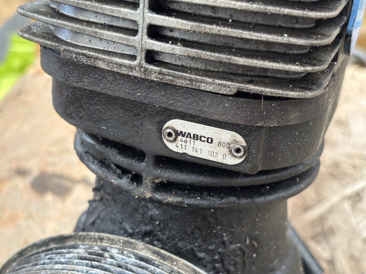 WABCO Kompresor Sprężonego Powietrza 4111411020 - Kompresor pre Poľnohospodárske stroje: obrázok 3 WABCO Kompresor Sprężonego Powietrza 4111411020 - Kompresor pre Poľnohospodárske stroje: obrázok 3