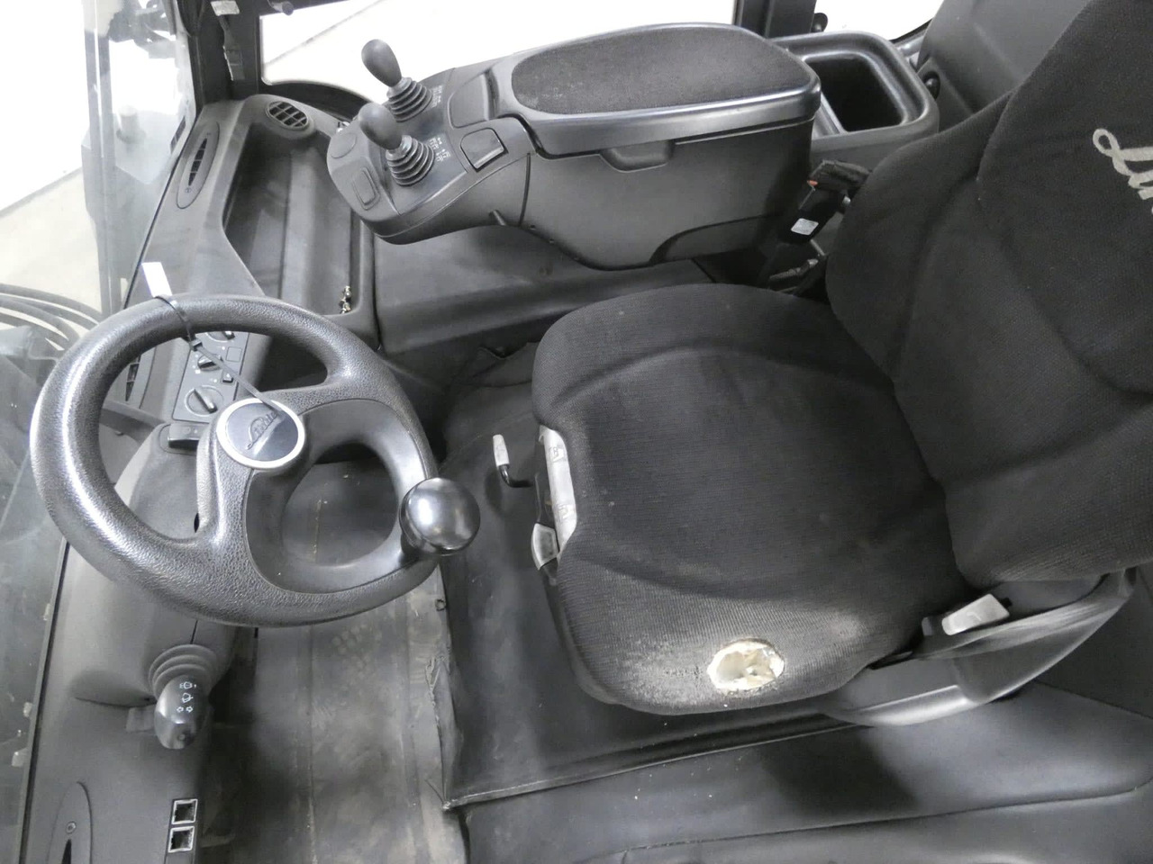 Linde E60-01 - Elektrický vysokozdvižný vozík: obrázok 3 Linde E60-01 - Elektrický vysokozdvižný vozík: obrázok 3