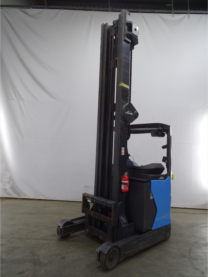 Linde R16HD-01 - Skladový zakladač: obrázok 1 Linde R16HD-01 - Skladový zakladač: obrázok 1
