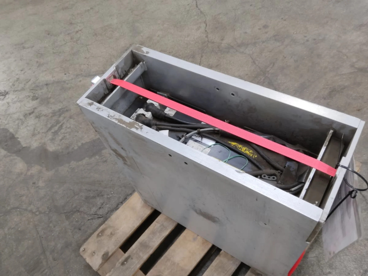 Saft 24V 205Ah/LiIon - Akumulátor pre Manipulačná technika: obrázok 3 Saft 24V 205Ah/LiIon - Akumulátor pre Manipulačná technika: obrázok 3