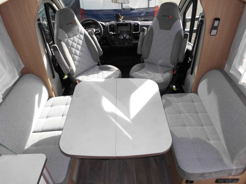 Carado T 459 Edition15 Solar, WR, RFK, SAT/TV uvm.+++ - Polointegrované obytné auto: obrázok 5 Carado T 459 Edition15 Solar, WR, RFK, SAT/TV uvm.+++ - Polointegrované obytné auto: obrázok 5