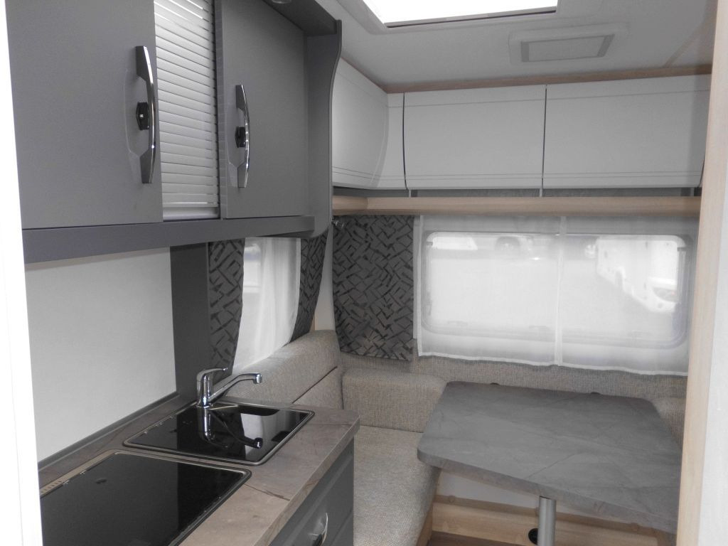 Hobby De Luxe 400 SFe 1500kg., Fahrradträger - Obytný príves: obrázok 4 Hobby De Luxe 400 SFe 1500kg., Fahrradträger - Obytný príves: obrázok 4