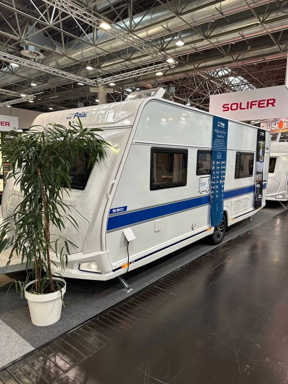 Polar Blueline 590 BFW WINTERFEST MODELL 2025 - Obytný príves: obrázok 5 Polar Blueline 590 BFW WINTERFEST MODELL 2025 - Obytný príves: obrázok 5