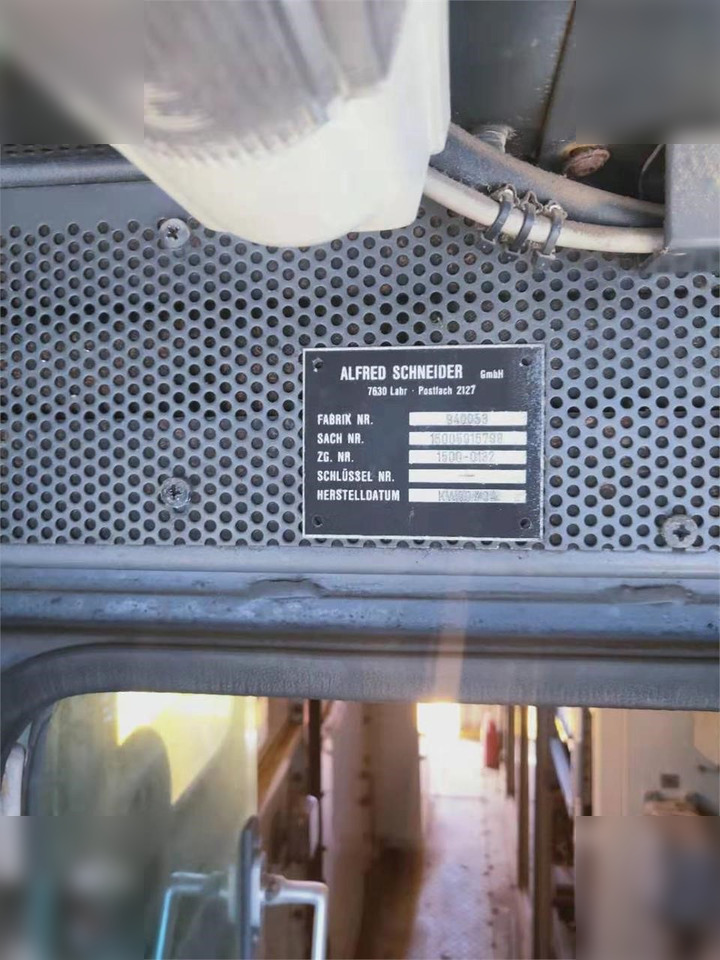 1994 LIEBHERR LHM1200HD - Rýchlostaviteľný žeriav: obrázok 3 1994 LIEBHERR LHM1200HD - Rýchlostaviteľný žeriav: obrázok 3