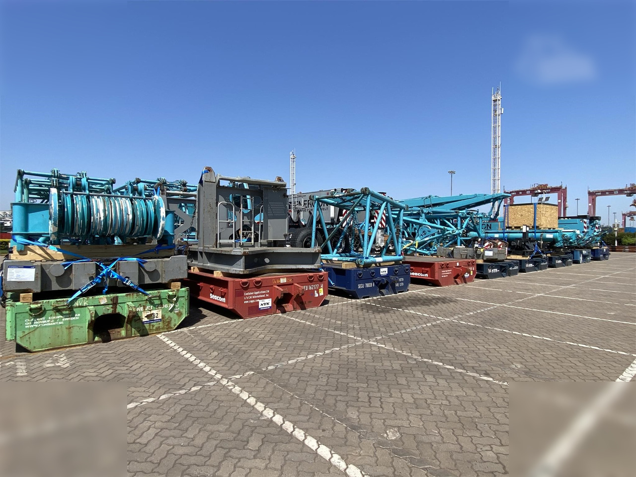 2009 LIEBHERR LTR11200 - Pásový žeriav: obrázok 2 2009 LIEBHERR LTR11200 - Pásový žeriav: obrázok 2