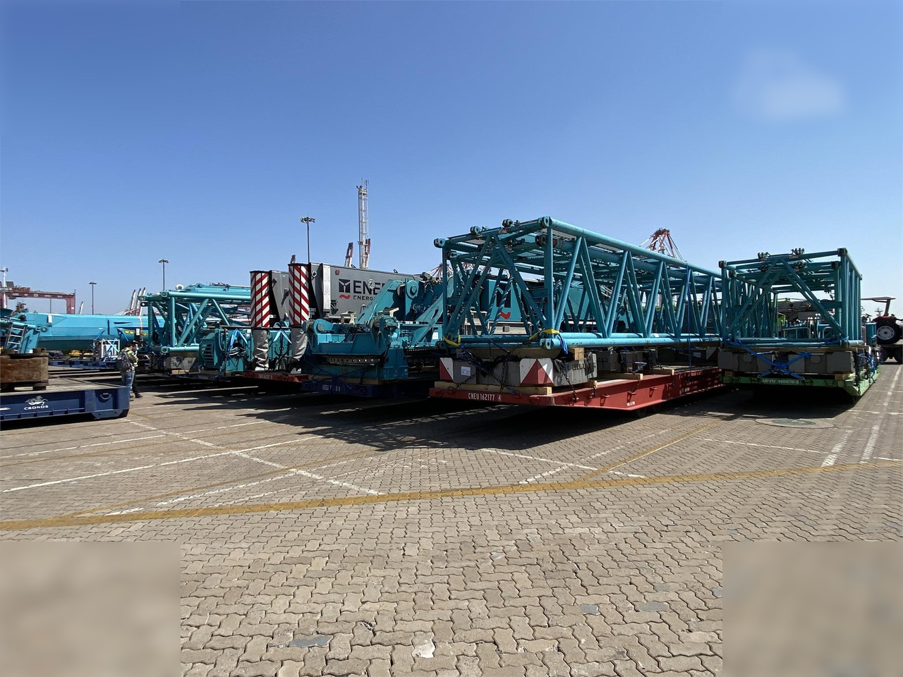 2009 LIEBHERR LTR11200 - Pásový žeriav: obrázok 1 2009 LIEBHERR LTR11200 - Pásový žeriav: obrázok 1