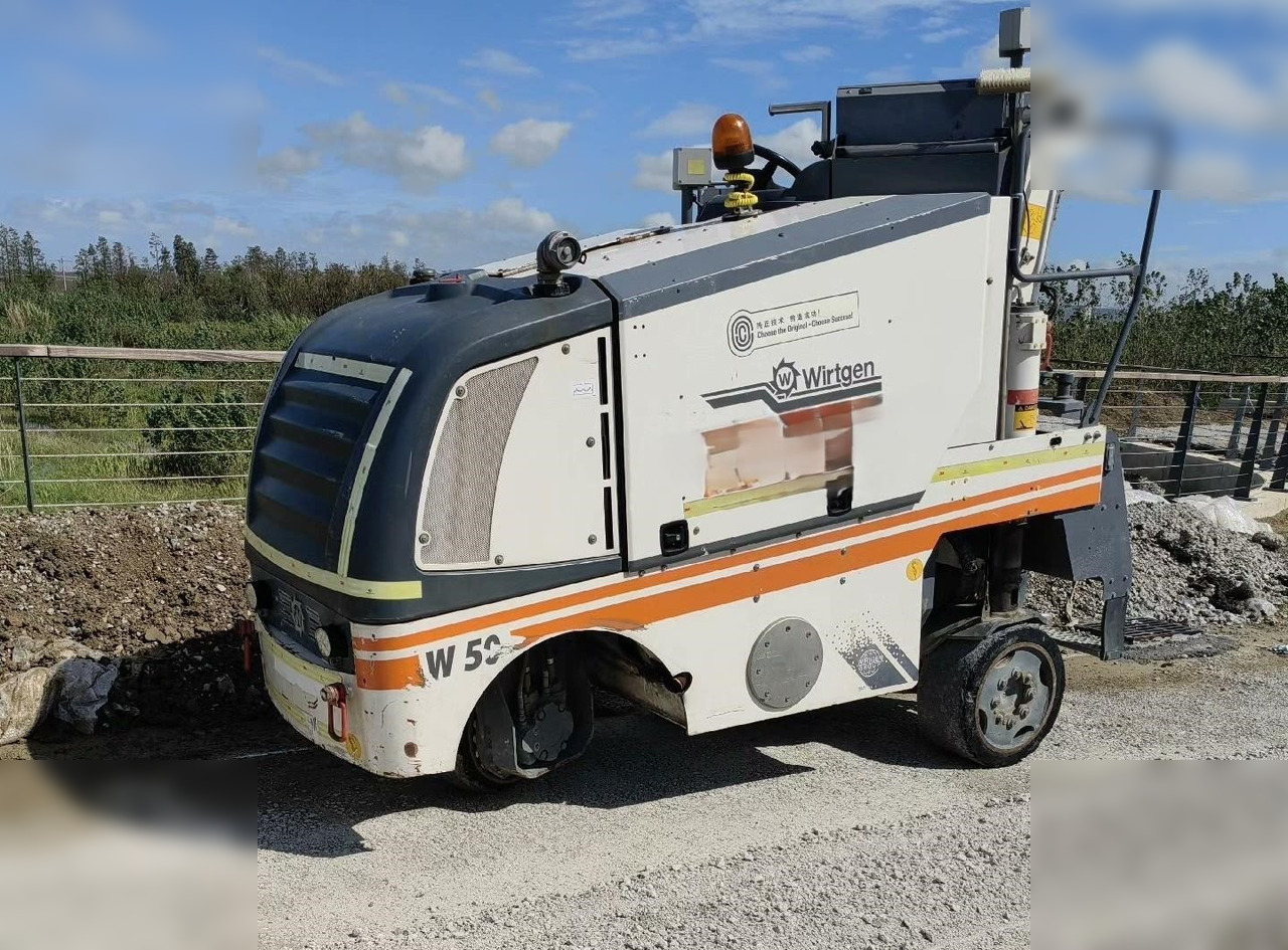 2009 WIRTGEN W50 - Cestná fréza: obrázok 1 2009 WIRTGEN W50 - Cestná fréza: obrázok 1