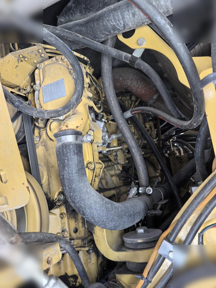 2010 CATERPILLAR AP-655D - Finišer: obrázok 2 2010 CATERPILLAR AP-655D - Finišer: obrázok 2