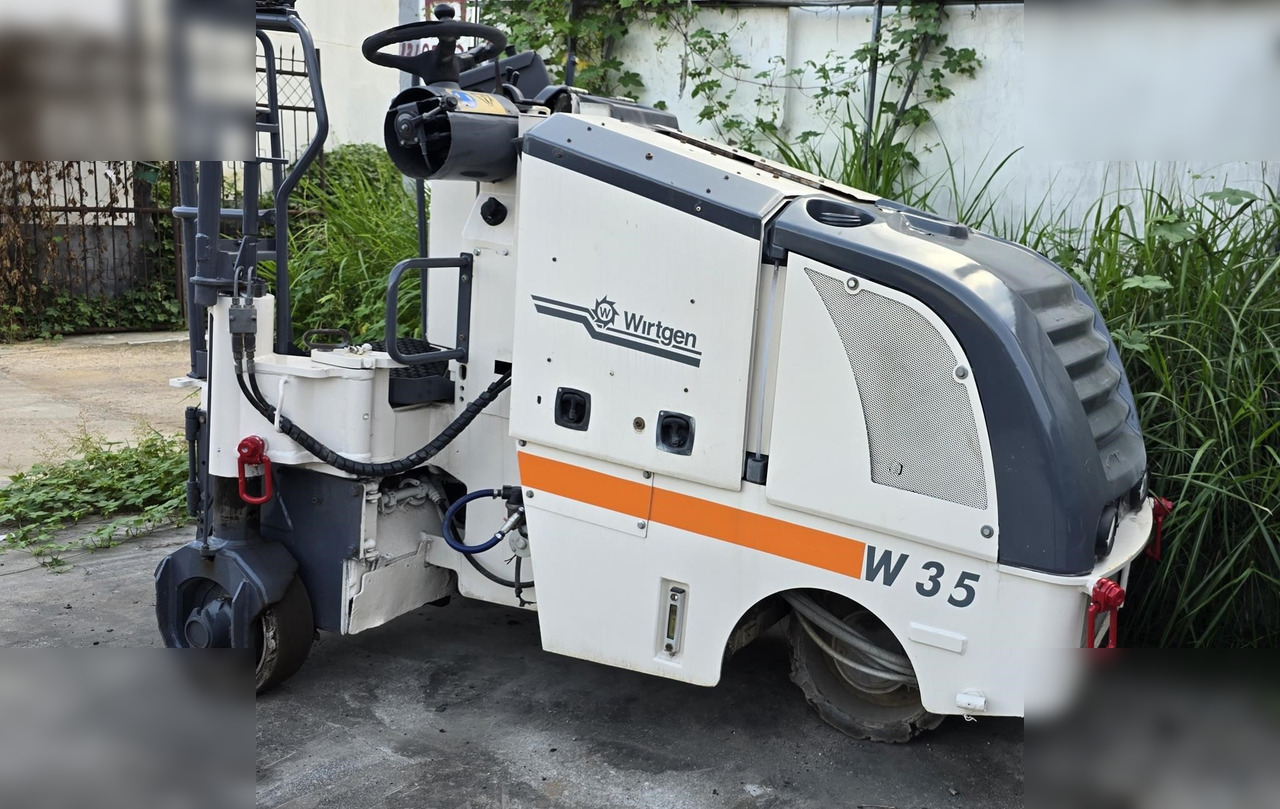 2010 WIRTGEN W35 - Cestná fréza: obrázok 1 2010 WIRTGEN W35 - Cestná fréza: obrázok 1