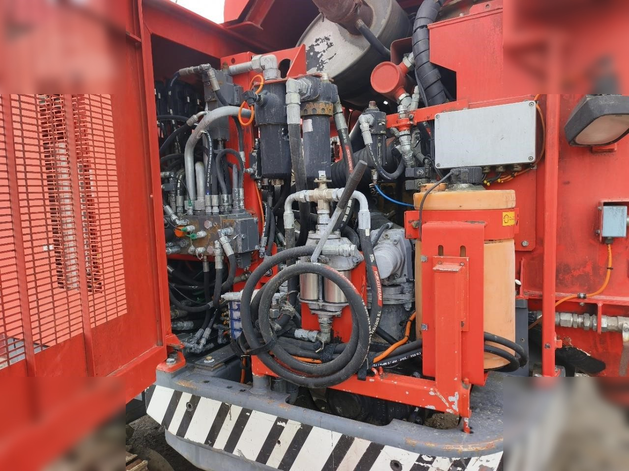 2011 SANDVIK DX800 - Vrtné príslušenstvo: obrázok 5 2011 SANDVIK DX800 - Vrtné príslušenstvo: obrázok 5
