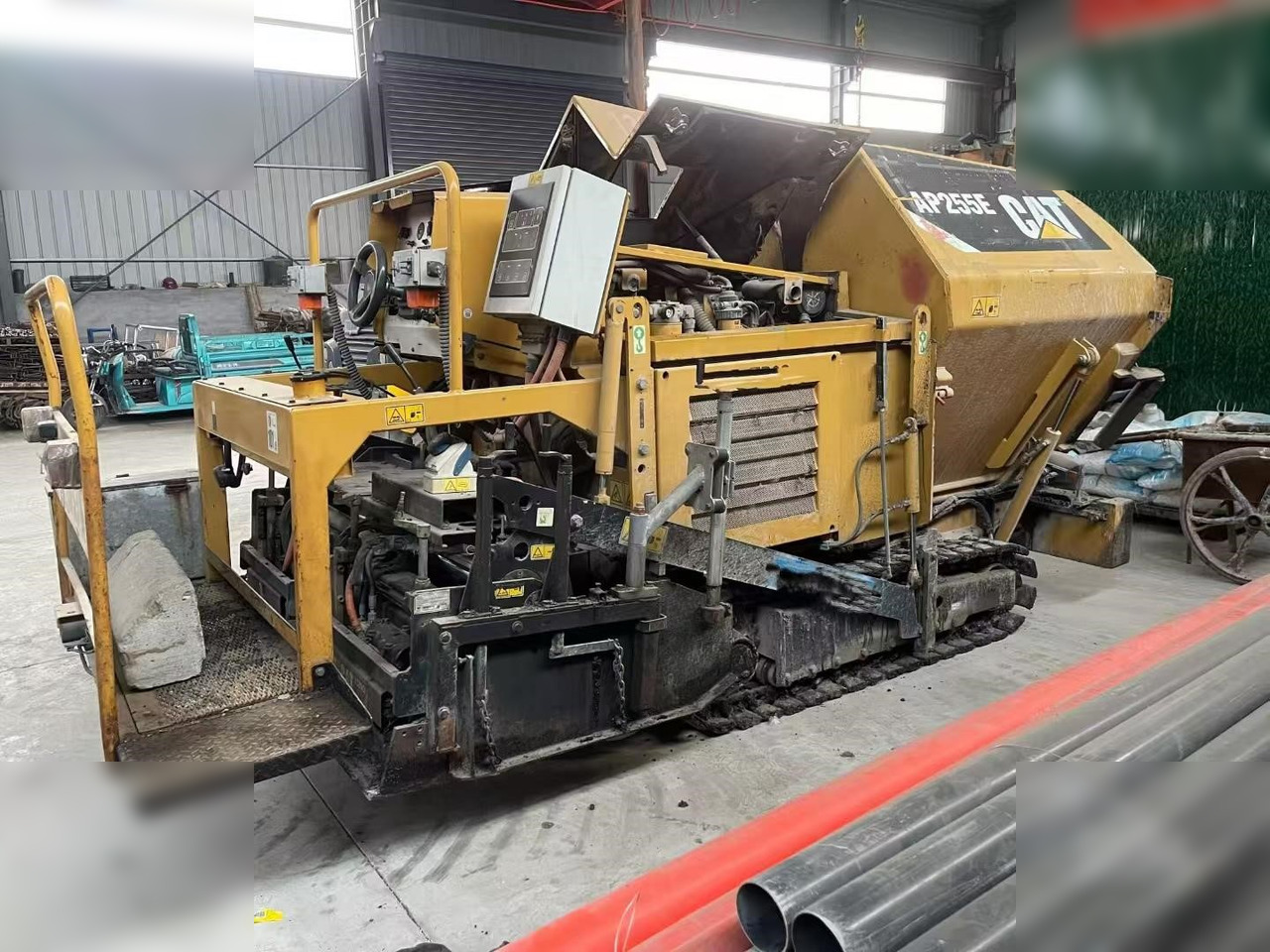 2013 CATERPILLAR AP-255E - Finišer: obrázok 2 2013 CATERPILLAR AP-255E - Finišer: obrázok 2