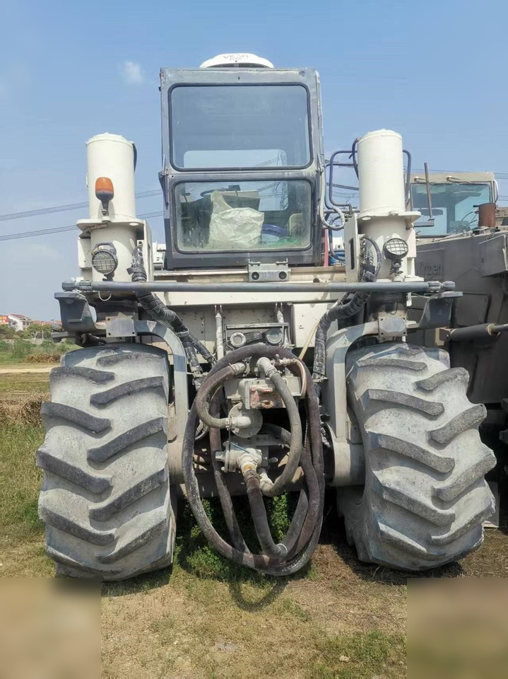 WIRTGEN WR2500 - Stabilizátor zeminy: obrázok 3 WIRTGEN WR2500 - Stabilizátor zeminy: obrázok 3