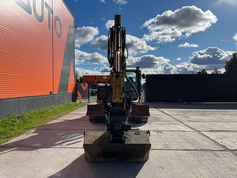 Caterpillar 310-07 + 2 BUCKETS / ROTOTILT / AC / CENTRAL LUBRICATION - Pásové rýpadlo: obrázok 3 Caterpillar 310-07 + 2 BUCKETS / ROTOTILT / AC / CENTRAL LUBRICATION - Pásové rýpadlo: obrázok 3