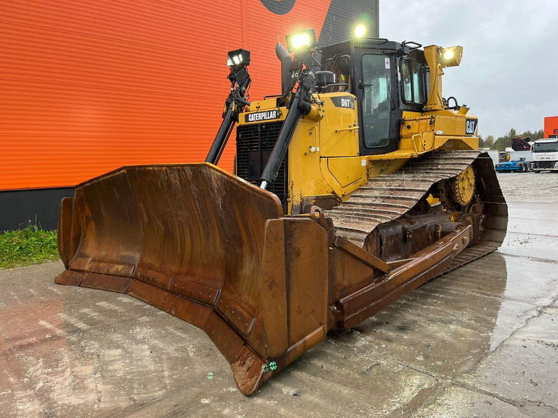 Caterpillar D 6 T LGP RIPPER - Buldozér: obrázok 2 Caterpillar D 6 T LGP RIPPER - Buldozér: obrázok 2