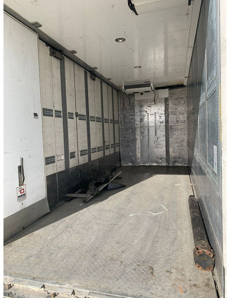 Ekeri COOLER BOX FOR MERCEDES TRUCK 7100mm / SUPRA 850 NORDIC - Chladírenská nadstavba: obrázok 5 Ekeri COOLER BOX FOR MERCEDES TRUCK 7100mm / SUPRA 850 NORDIC - Chladírenská nadstavba: obrázok 5