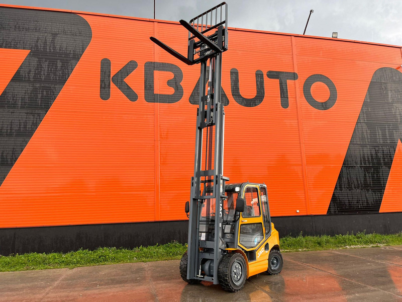 Jac CPCD 35 J NEW ! / RATED CAPACITY 3500 kg / LIFTING HEIGHT 4800 mm - Dieselový vysokozdvižný vozík: obrázok 1 Jac CPCD 35 J NEW ! / RATED CAPACITY 3500 kg / LIFTING HEIGHT 4800 mm - Dieselový vysokozdvižný vozík: obrázok 1
