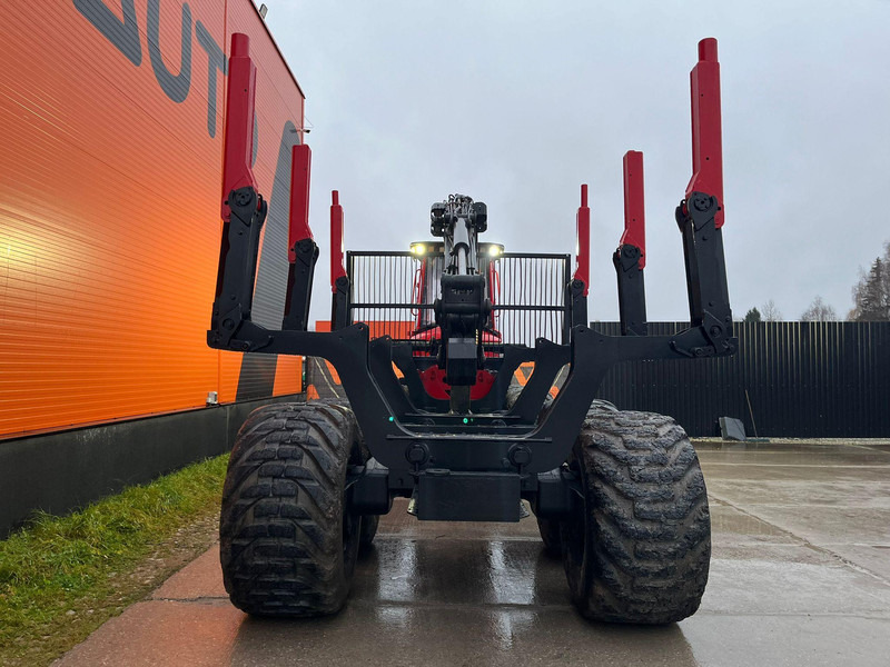 Komatsu 895 8x8 LOADFLEX / CRANE 165F - Vyvážací príves: obrázok 5 Komatsu 895 8x8 LOADFLEX / CRANE 165F - Vyvážací príves: obrázok 5