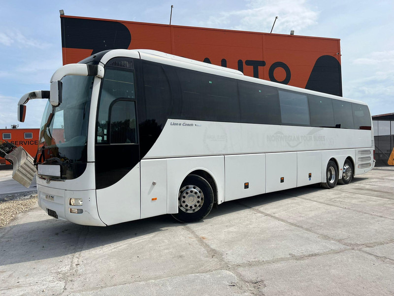 MAN R 08 Lion`s Coach EURO 6 / 59 SEATS / AC / AUXILIARY HEATING / WC / 2x FRIDGE - Autokar: obrázok 3 MAN R 08 Lion`s Coach EURO 6 / 59 SEATS / AC / AUXILIARY HEATING / WC / 2x FRIDGE - Autokar: obrázok 3