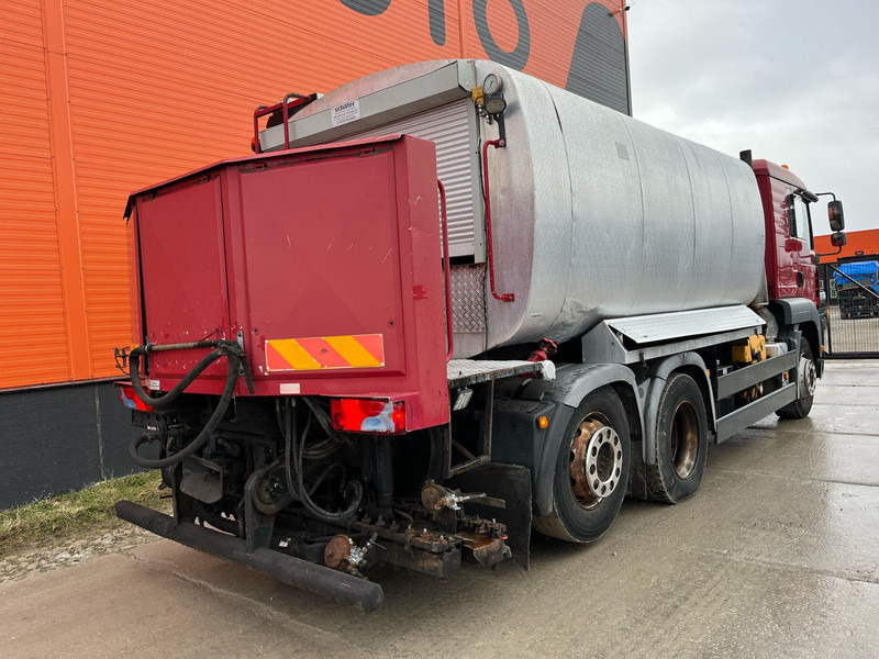 MAN TGA 26.360 6X2 Schäfer SRH 10000 / 3105 hours - Cisternové vozidlo: obrázok 5 MAN TGA 26.360 6X2 Schäfer SRH 10000 / 3105 hours - Cisternové vozidlo: obrázok 5