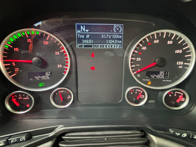 Nákladné vozidlo na prepravu automobilov MAN TGS 35.480 8x4H-6 HYDRODRIVE / PLATFORM L=9160 mm / WINCH: obrázok 20 Nákladné vozidlo na prepravu automobilov MAN TGS 35.480 8x4H-6 HYDRODRIVE / PLATFORM L=9160 mm / WINCH: obrázok 20