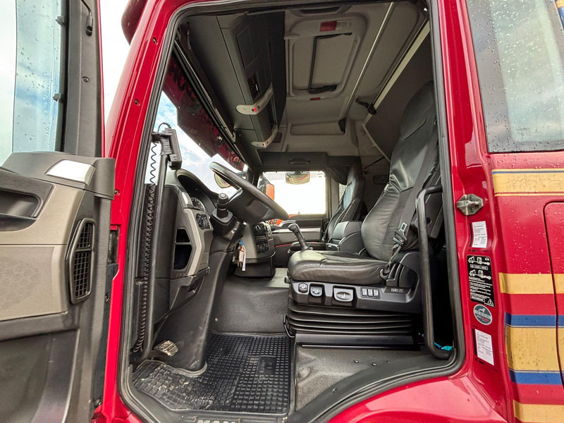 Nákladné vozidlo na prepravu automobilov MAN TGS 35.480 8x4H-6 HYDRODRIVE / PLATFORM L=9160 mm / WINCH: obrázok 16 Nákladné vozidlo na prepravu automobilov MAN TGS 35.480 8x4H-6 HYDRODRIVE / PLATFORM L=9160 mm / WINCH: obrázok 16