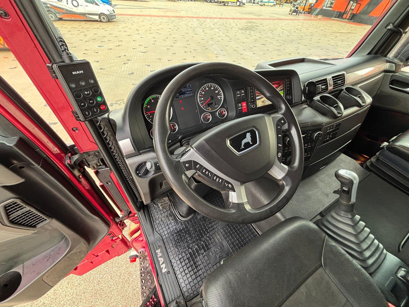 Nákladné vozidlo na prepravu automobilov MAN TGS 35.480 8x4H-6 HYDRODRIVE / PLATFORM L=9160 mm / WINCH: obrázok 18 Nákladné vozidlo na prepravu automobilov MAN TGS 35.480 8x4H-6 HYDRODRIVE / PLATFORM L=9160 mm / WINCH: obrázok 18