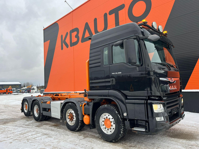 MAN TGS 35.500 8x4H*6 PALFINGER T 20 ton / L=5700 mm / HYDRODRIVE - Hákový nosič kontajnerov: obrázok 4 MAN TGS 35.500 8x4H*6 PALFINGER T 20 ton / L=5700 mm / HYDRODRIVE - Hákový nosič kontajnerov: obrázok 4