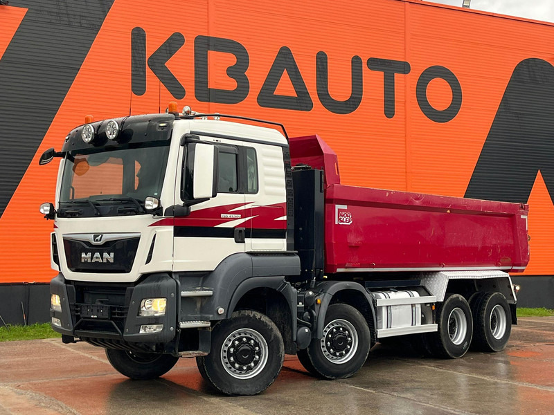 MAN TGS 41.500 8x8 RETARDER / BOX L=5880 mm - Sklápač: obrázok 1 MAN TGS 41.500 8x8 RETARDER / BOX L=5880 mm - Sklápač: obrázok 1