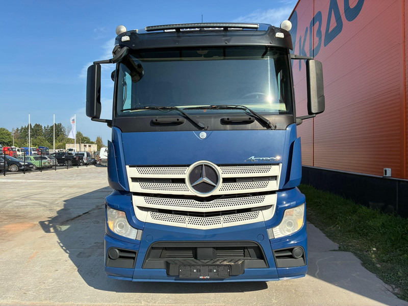 Mercedes-Benz Actros 2548 6x2*4 THERMOKING T-1200R / BOX L=9013 mm - Chladirenské nákladné vozidlo: obrázok 2 Mercedes-Benz Actros 2548 6x2*4 THERMOKING T-1200R / BOX L=9013 mm - Chladirenské nákladné vozidlo: obrázok 2