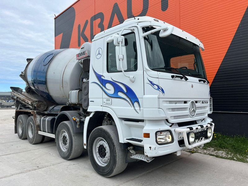 Mercedes-Benz Actros 3241 8x4 MSM 9M 10m3 / FULL STEEL / HUB REDUCTION / CHUTE - Domiešavač: obrázok 4 Mercedes-Benz Actros 3241 8x4 MSM 9M 10m3 / FULL STEEL / HUB REDUCTION / CHUTE - Domiešavač: obrázok 4