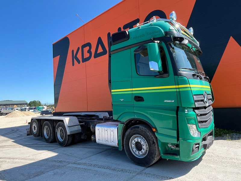 Mercedes-Benz Actros 3563 8x4*4 RETARDER / CHASSIS L=7358 mm - Podvozek s kabinou: obrázok 3 Mercedes-Benz Actros 3563 8x4*4 RETARDER / CHASSIS L=7358 mm - Podvozek s kabinou: obrázok 3