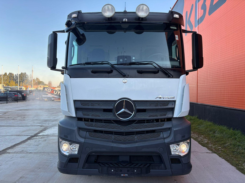 Mercedes-Benz Antos 2545 6x2*4 SUPRA 850 / BOX L=9489 mm / LOW MILEAGE ! - Chladirenské nákladné vozidlo: obrázok 2 Mercedes-Benz Antos 2545 6x2*4 SUPRA 850 / BOX L=9489 mm / LOW MILEAGE ! - Chladirenské nákladné vozidlo: obrázok 2