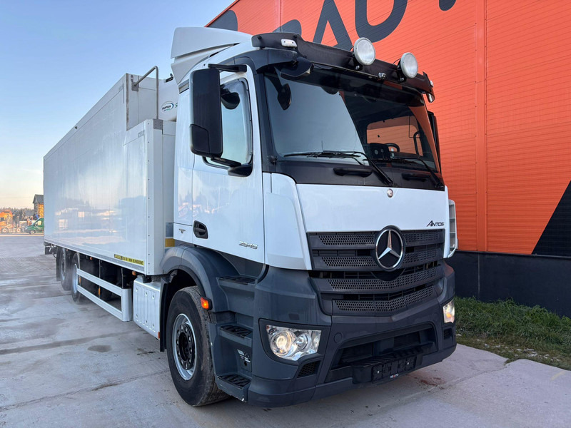 Mercedes-Benz Antos 2545 6x2*4 SUPRA 850 / BOX L=9489 mm / LOW MILEAGE ! - Chladirenské nákladné vozidlo: obrázok 3 Mercedes-Benz Antos 2545 6x2*4 SUPRA 850 / BOX L=9489 mm / LOW MILEAGE ! - Chladirenské nákladné vozidlo: obrázok 3
