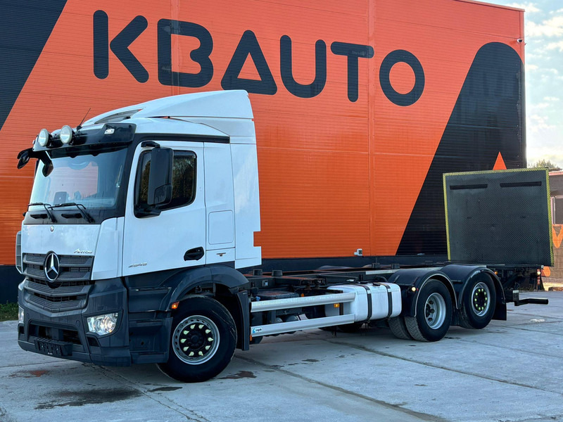 Mercedes-Benz Antos 2545 6x2 RETARDER / CHASSIS L=7812 mm - Kontejnérový podvozek/ Výměnná nástavba: obrázok 1 Mercedes-Benz Antos 2545 6x2 RETARDER / CHASSIS L=7812 mm - Kontejnérový podvozek/ Výměnná nástavba: obrázok 1
