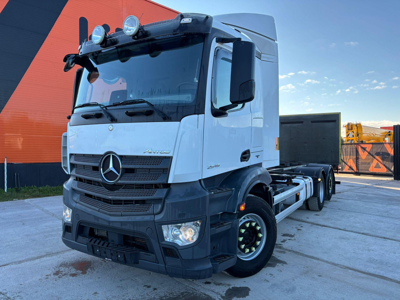 Mercedes-Benz Antos 2545 6x2 RETARDER / CHASSIS L=7812 mm - Podvozek s kabinou: obrázok 2 Mercedes-Benz Antos 2545 6x2 RETARDER / CHASSIS L=7812 mm - Podvozek s kabinou: obrázok 2